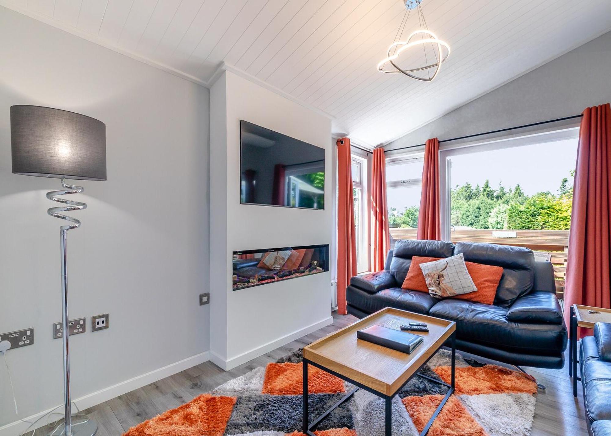 Longnor Wood Holiday Park Extérieur photo